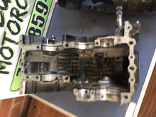 Load image into Gallery viewer, Honda xl250r xl 250 r 1982 82 Crankcases upper lower crank cases oem kicker gea