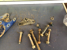 Load image into Gallery viewer, 1996 96 YAMAHA XT 225 XT225 FRONT ENGINE MOTOR MOUNT W/ BOLTS HARDWARE