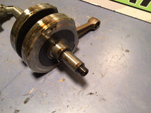 Load image into Gallery viewer, 1996 Yamaha XT 225 XT225 Engine Motor Crank Shaft Crankshaft Rod counter bal
