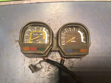 Load image into Gallery viewer, 1982 yamaha virago 750 GAUGES METER SPEEDO TACH 1981 speedometer tachometer part