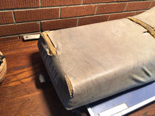 Load image into Gallery viewer, 87-04 YAMAHA WARRIOR 350 SEAT WITH TORN COVER COMPLETE SEAT YFM350 CORE