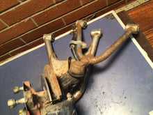 Load image into Gallery viewer, 1991 HONDA TRX250X FRONT LOWER UPPER RIGHT CONTROL A ARMS KNUCKLE HUB Caliper