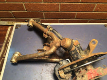 Load image into Gallery viewer, 1991 HONDA TRX250X FRONT LEFT LOWER UPPER CONTROL A ARMS KNUCKLE HUB Caliper