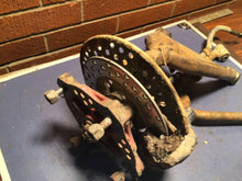 Load image into Gallery viewer, 1991 HONDA TRX250X FRONT LEFT LOWER UPPER CONTROL A ARMS KNUCKLE HUB Caliper