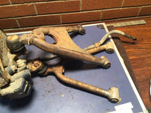 Load image into Gallery viewer, 1991 HONDA TRX250X FRONT LEFT LOWER UPPER CONTROL A ARMS KNUCKLE HUB Caliper