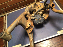 Load image into Gallery viewer, 1991 HONDA TRX250X FRONT LEFT LOWER UPPER CONTROL A ARMS KNUCKLE HUB Caliper
