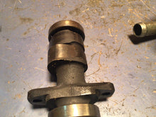 Load image into Gallery viewer, 1991-1992 HONDA 250X TRX250X OEM Cylinder Head Cover Rocker Valve Cover