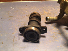 Load image into Gallery viewer, 1991-1992 HONDA 250X TRX250X OEM Cylinder Head Cover Rocker Valve Cover