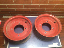 Load image into Gallery viewer, 1991 HONDA 250X 250 x OEM FRONT RIM WHEELS BOLT PATTERN