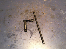 Load image into Gallery viewer, 2007 HONDA CRF250R CLUTCH PUSH ROD Pivot arm