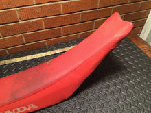 Load image into Gallery viewer, 2012 HONDA CRF450R SEAT 77100-MEN-A40 FITS 2012 CRF450R