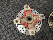 Load image into Gallery viewer, OEM Honda Trx400ex Front Wheel Hubs trx 400ex 99-08