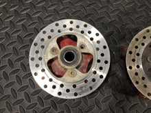 Load image into Gallery viewer, OEM Honda Trx400ex Front Wheel Hubs trx 400ex 99-08