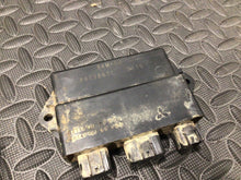 Load image into Gallery viewer, 2002 Yamaha Grizzly 660 5KM F8T38671 1Y13 CDI electronic box