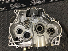 Load image into Gallery viewer, Suzuki DR250 DR350 Right Crankcase Crank Case Half 1990-1995 oil pump