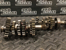 Load image into Gallery viewer, 91 Suzuki DR350 DR 350 Transmission Gearbox Shaft Gears Tranny 1991
