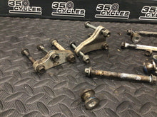 Load image into Gallery viewer, 1990 90-99 Suzuki DR 350 DR350 Misc Motor Mount Bracket