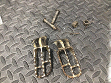 Load image into Gallery viewer, ✅  1997 - 2001 Kawasaki OEM KX 125 250 Footrests Foot Pegs Left Right