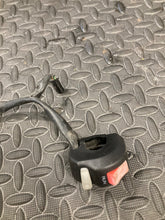 Load image into Gallery viewer, 1994 YAMAHA XJ600 SECA RIGHT HAND CONTROL KILL STOP START SWITCH