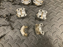 Load image into Gallery viewer, 1992-1995 Yamaha XJ600 XJ600S Seca II 600 cyan caps retainers cyl head bolts