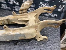 Load image into Gallery viewer, 1999 Yamaha Warrior 350 Swingarm Swing Arm 3GD-22110-20-35 1990-2004