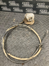 Load image into Gallery viewer, 05 1999- 2014 Honda Trx400ex 400EX SPORTRAX Oem Rear Brake Caliper 43250-HN1-006