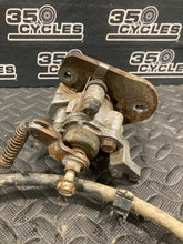 Load image into Gallery viewer, 05 1999- 2014 Honda Trx400ex 400EX SPORTRAX Oem Rear Brake Caliper 43250-HN1-006