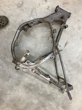 Load image into Gallery viewer, 2000 Suzuki RM 80 RM80 Genuine OEM Frame Chassis Body swingarm brakes extra stuf