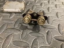 Load image into Gallery viewer, 2003 SUZUKI RM85 RM85L OEM K3 ENGINE POWER VALVE GOVERNOR ASSEMBLY 11250-03B00