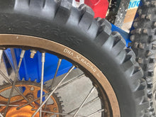 Load image into Gallery viewer, 2007 KTM 250XCF 250 350 450 EXC-F XC-F SXF Front Rear Wheel Hub Set 21/18