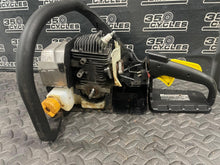 Load image into Gallery viewer, Homelite Chainsaw 42cc FOR PARTS LOW COMP UT1054