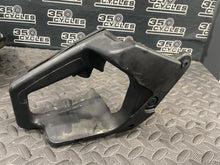 Load image into Gallery viewer, OEM Craftsman 18” / 42cc Chainsaw handle throttle trigger grip