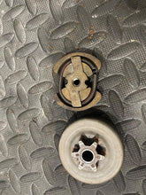Load image into Gallery viewer, OEM Craftsman 18” / 42cc Chainsaw outer clutch sprocket inner clutch