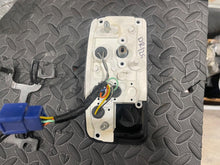 Load image into Gallery viewer, 1996 Suzuki DR 125 DR125 DR125SE 125SE Enduro Speedometer Ignition Odometer