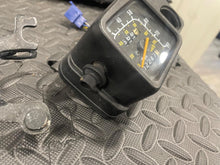 Load image into Gallery viewer, 1996 Suzuki DR 125 DR125 DR125SE 125SE Enduro Speedometer Ignition Odometer