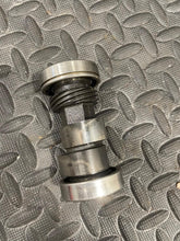 Load image into Gallery viewer, 1980 Yamaha XT500 XT 500 Camshaft Cam Shaft Gear 583-12171-01-00