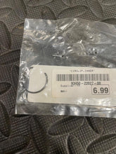 Load image into Gallery viewer, YAMAHA 93450-22027-00 CIRCLIP,INNER