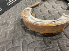 Load image into Gallery viewer, for Yamaha XT500 1976-1979 1980-1989 Rear Brake Shoes