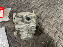 Load image into Gallery viewer, 1969 - 1971 HONDA  CT90 CT 90 Trail Carb w/ Rebuild Kit Carburetor