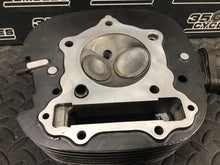 Load image into Gallery viewer, 76-81 YAMAHA TT500 XT500 CYLINDER HEAD  VALVES ASSY TT XT 500 1980 FRESH READY