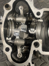 Load image into Gallery viewer, 1980 Yamaha XT500C XT500 XT 500 C Intake/Exhaust Valve Rocker Arm