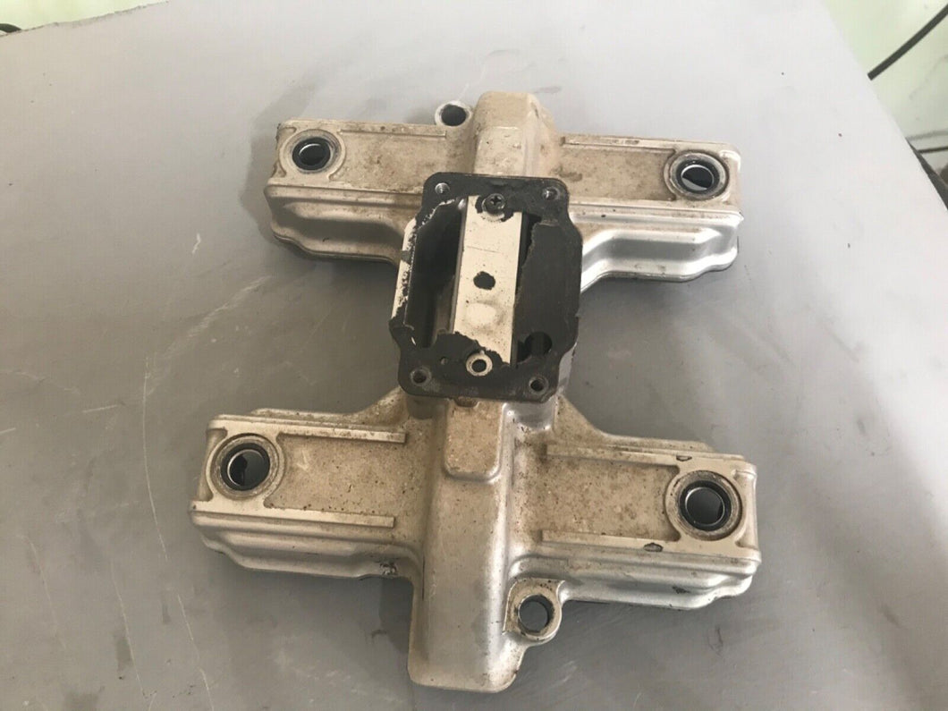 2006 Suzuki GS500FH Valve Head Cover
