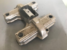 Load image into Gallery viewer, 2006 Suzuki GS500FH Valve Head Cover
