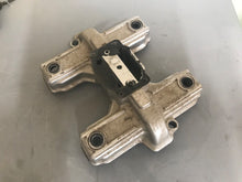 Load image into Gallery viewer, 2006 Suzuki GS500FH Valve Head Cover

