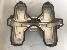 Load image into Gallery viewer, 2006 Suzuki GS500FH Valve Head Cover
