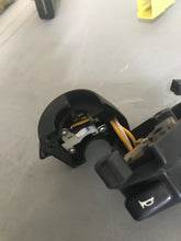 Load image into Gallery viewer, 2006 Suzuki GS500FH Left Hand Switch
