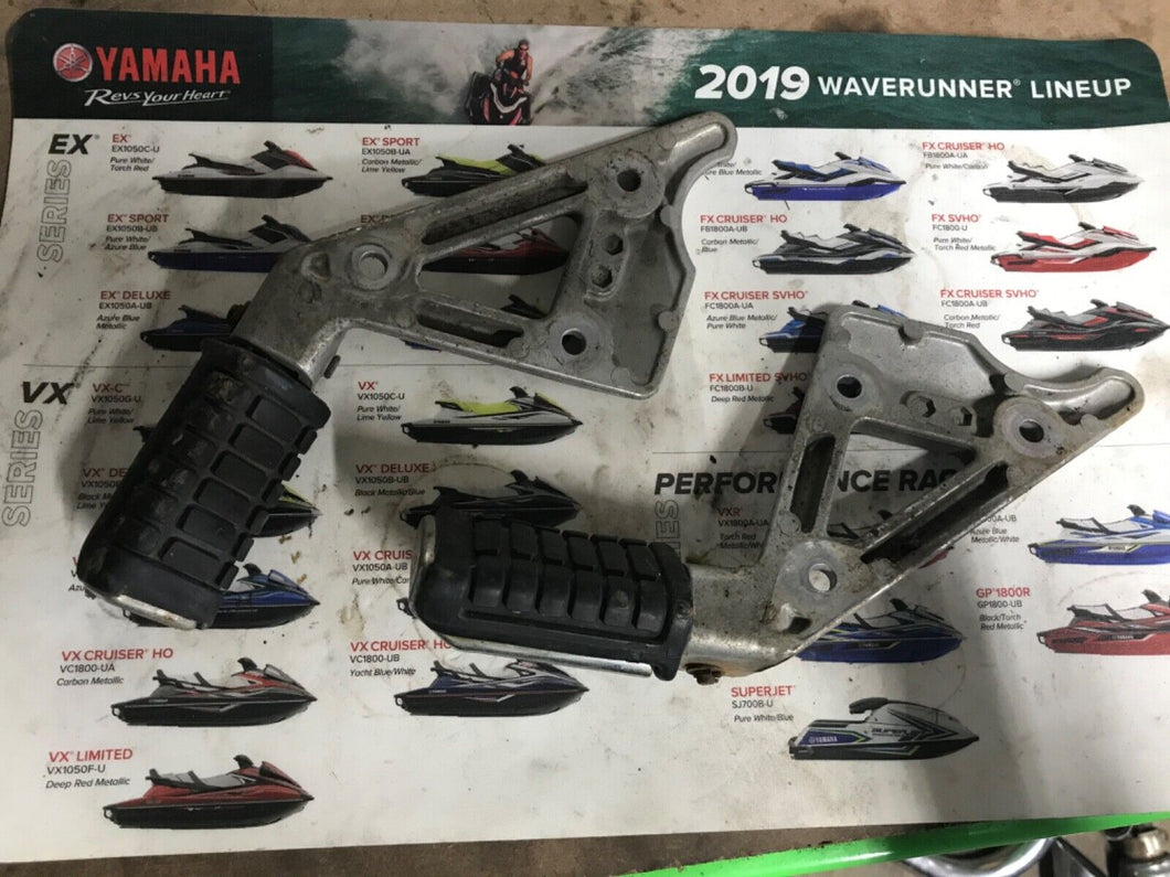 1984 Honda VT500 Passenger Footpegs