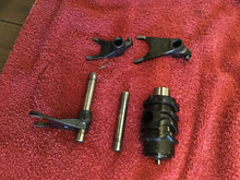 Load image into Gallery viewer, 1986 Kawasaki KX80 Shift Forks Shift Cam
