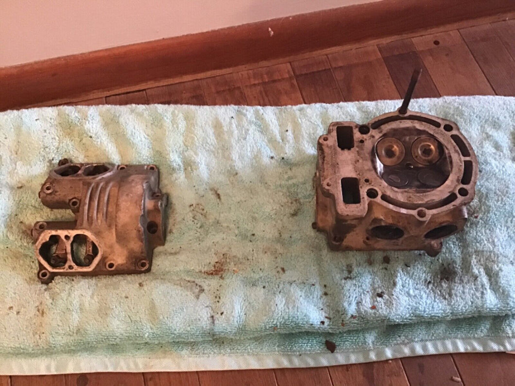 1992 Husqvarna WXC 350 Cylinder Head Valve Assembly
