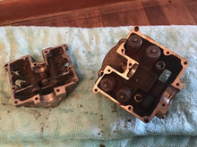 Load image into Gallery viewer, 1992 Husqvarna WXC 350 Cylinder Head Valve Assembly
